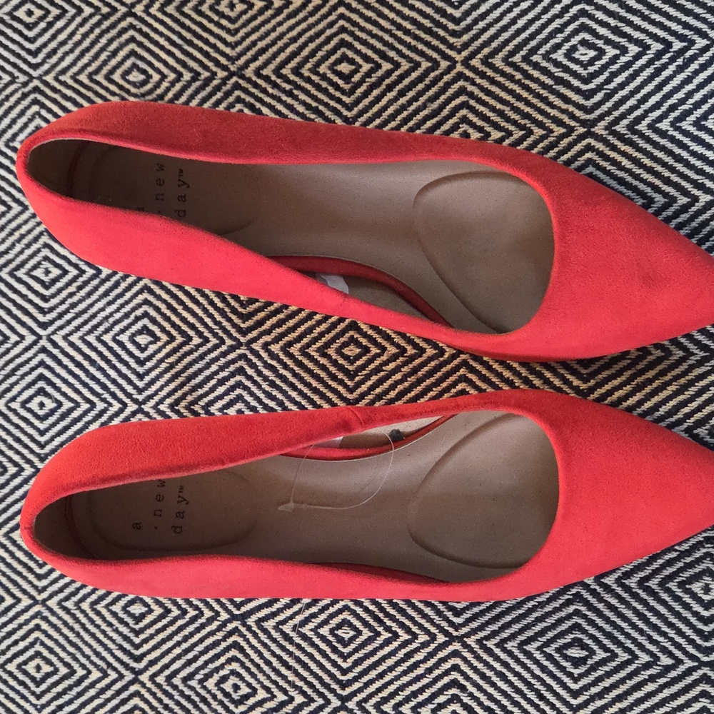 A New Day Coral Suede Ballet Flats